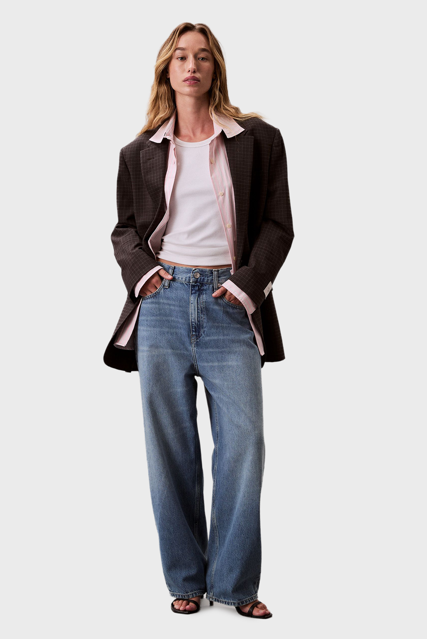 Женские голубые джинсы BARREL Голубой 25-32 Calvin Klein Jeans J20J225604 Женские голубые джинсы BARREL Голубой 25-32 Calvin Klein Jeans J20J225604