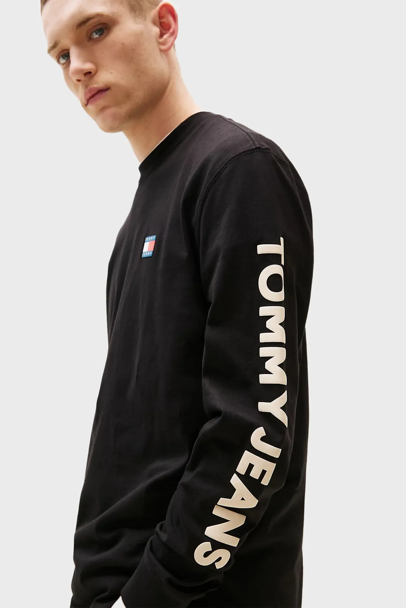 Чоловічий чорний лонгслів REG POP COL 4