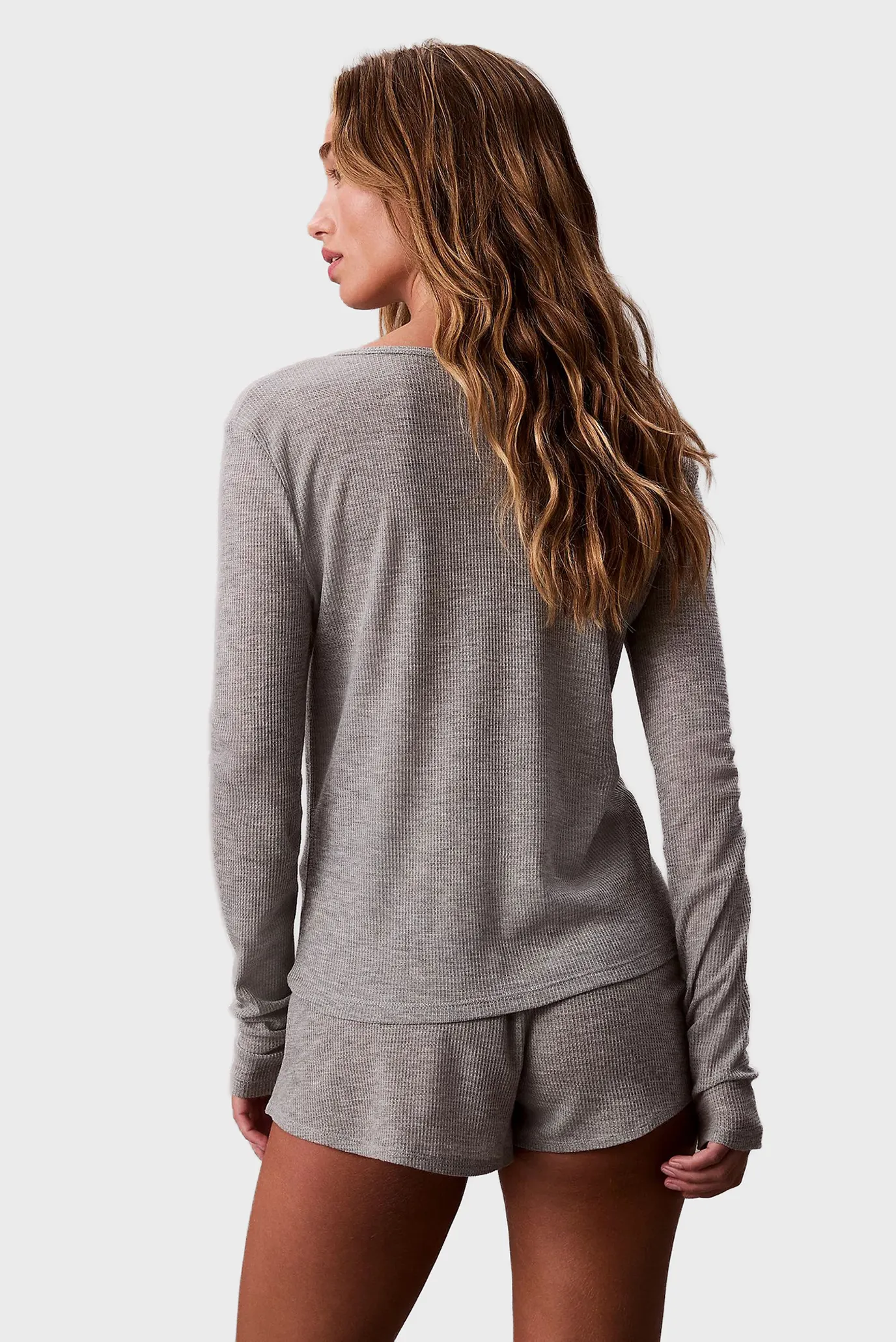 Жіночі сірі шорти TISSUE 4