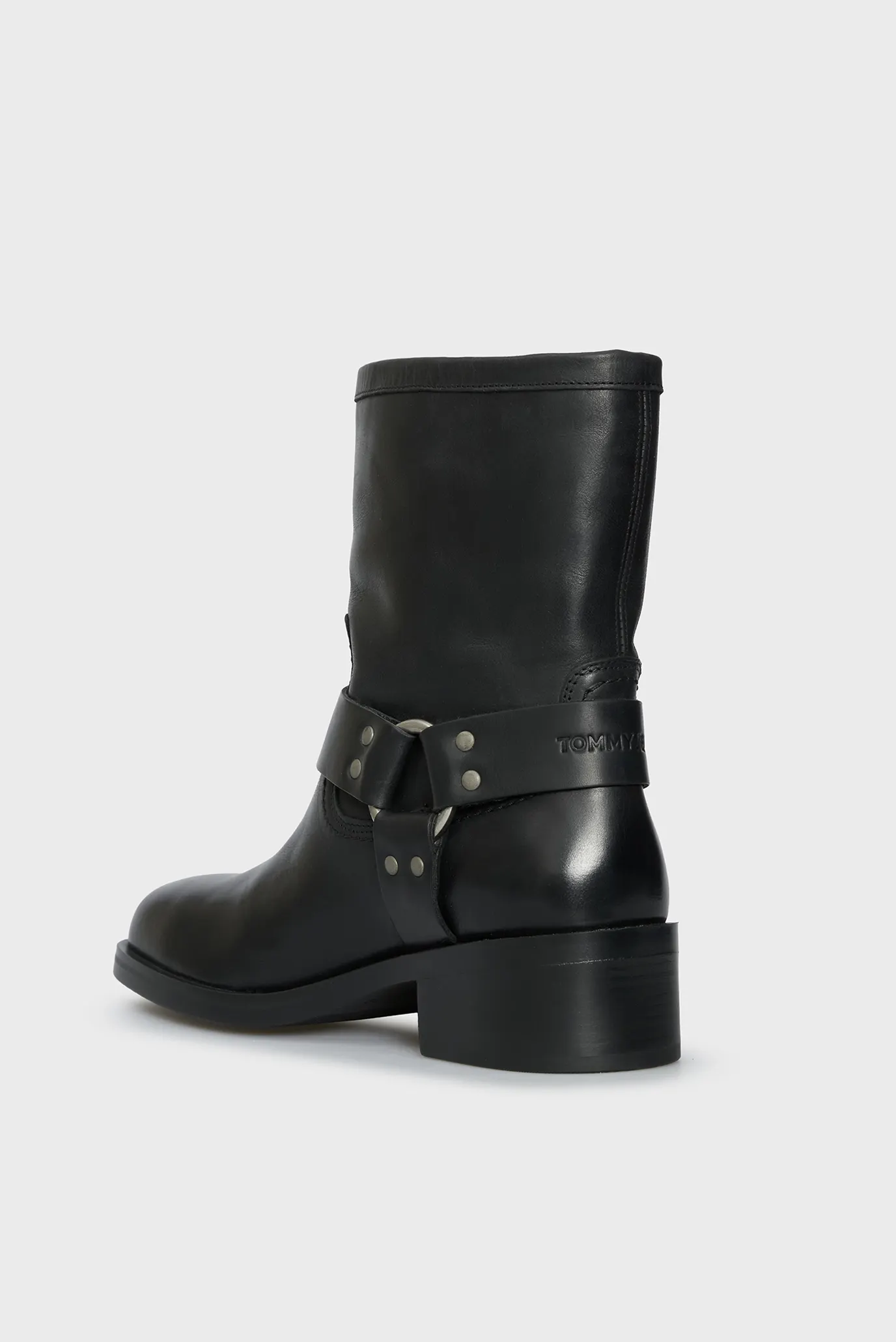 Женские черные кожаные полусапоги BIKER 5