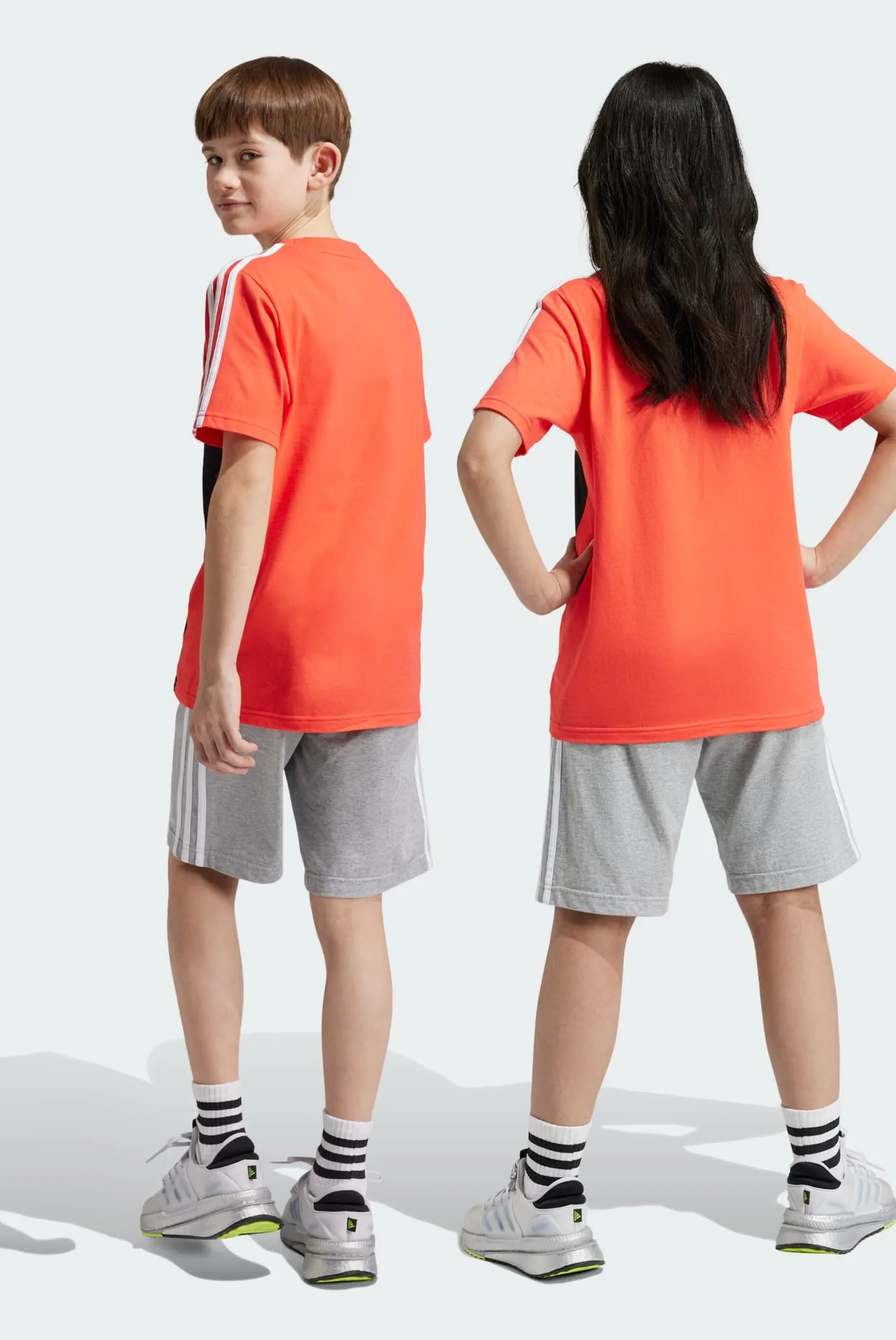 Дитячі сірі шорти Essentials 3-Stripes Knit 2