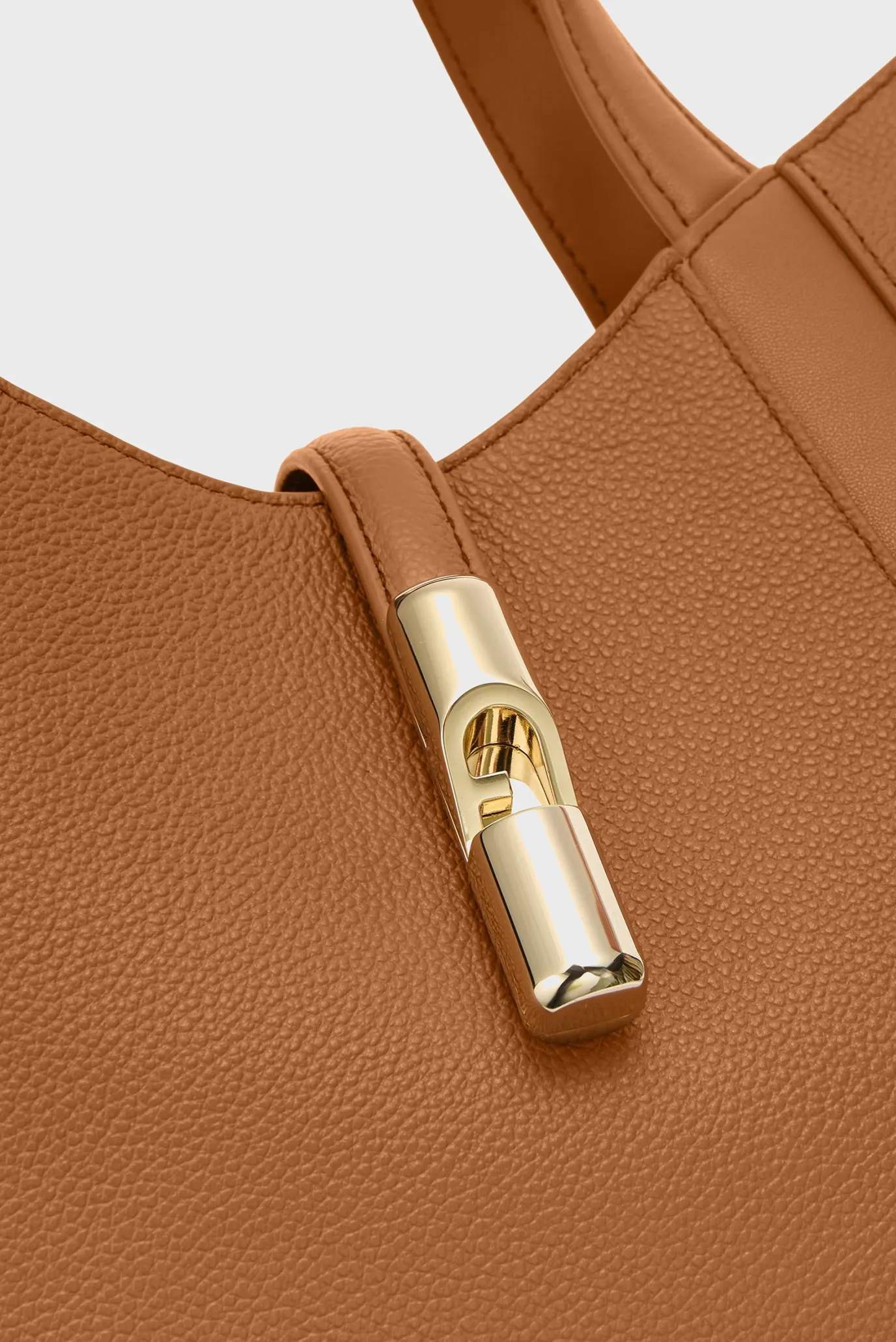 Женская рыжая кожаная сумка 2