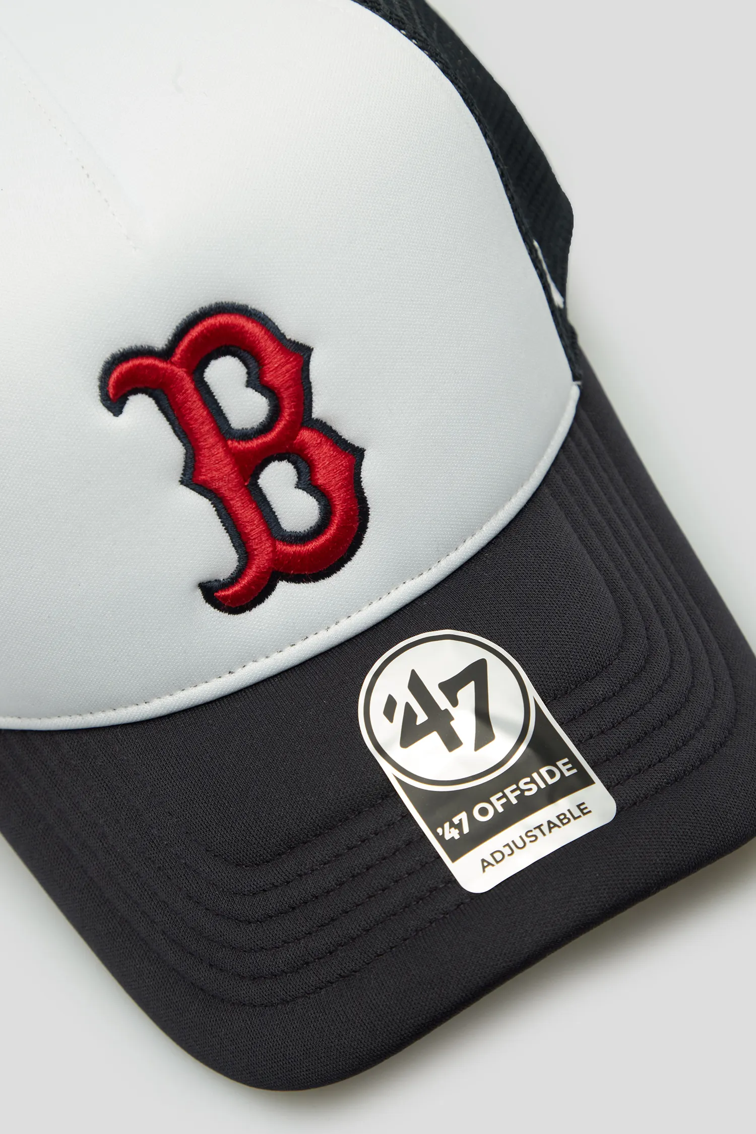 Темно-синя кепка 2