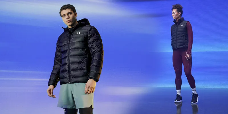 Спортивный мужской костюм фото