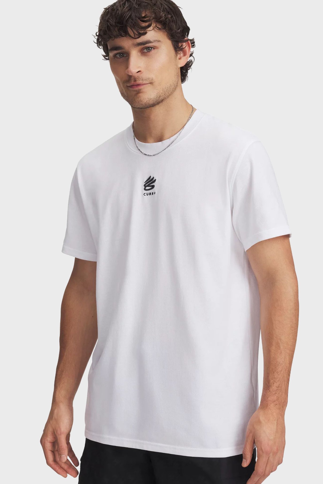 Мужская белая футболка Curry Hvyweight Logo Tee-WHT Белый M Under Armour 1387107-100 Мужская белая футболка Curry Hvyweight Logo Tee-WHT Белый M Under Armour 1387107-100