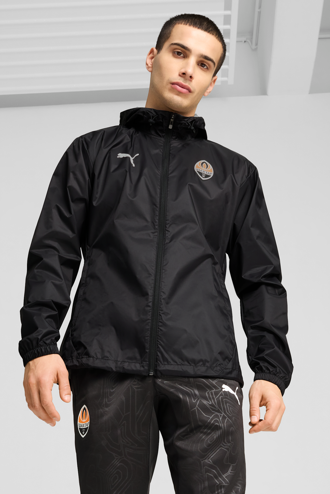 Мужская черная ветровка FC Shakhtar Donetsk All-Weather Jacket Men 1