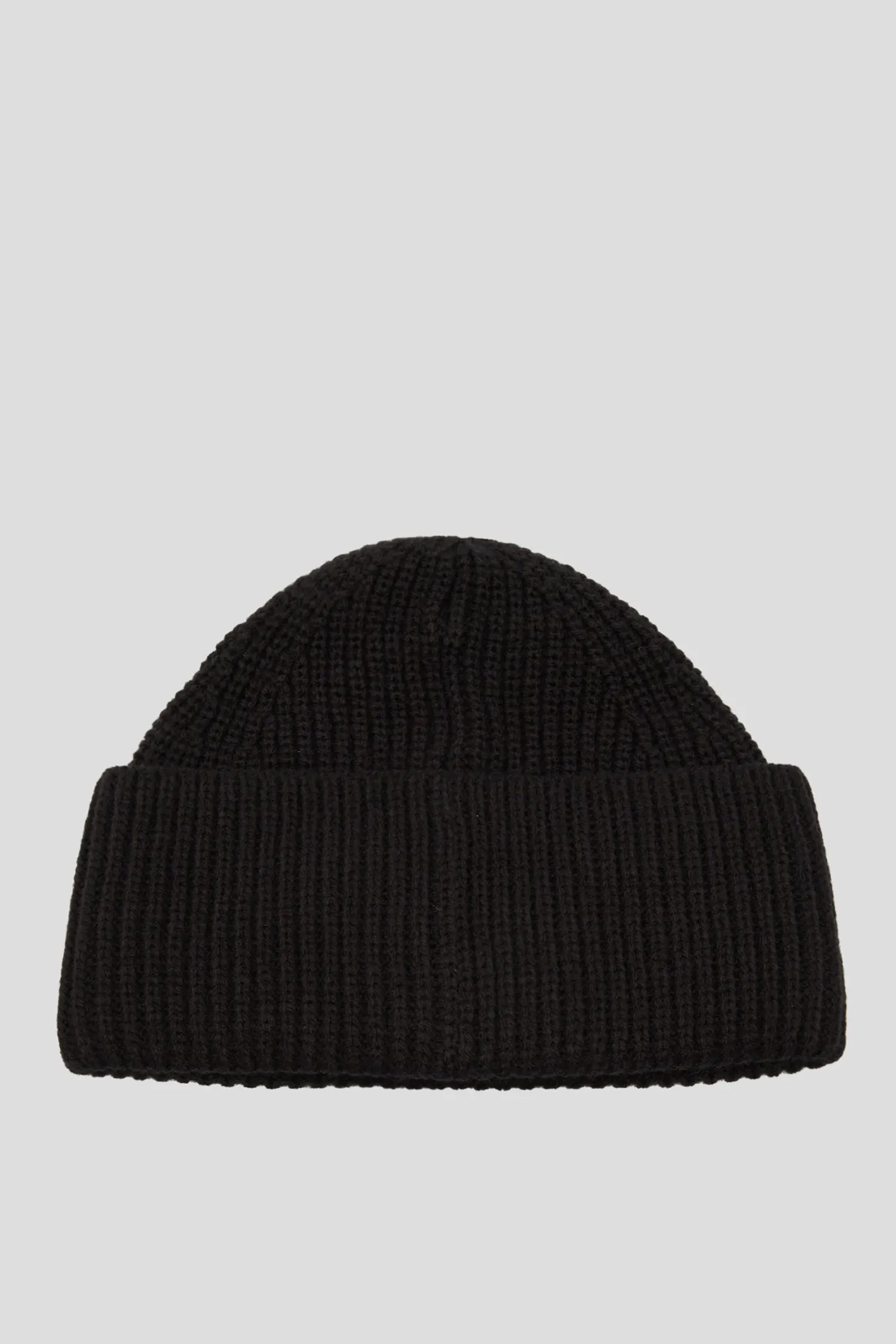 Чорна шапка 2