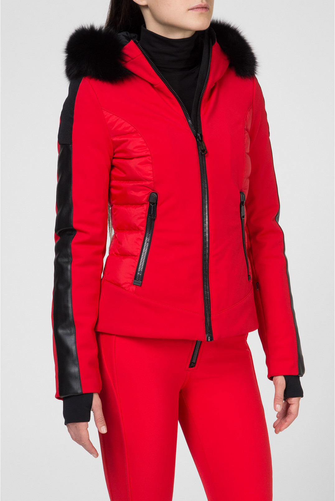 Женская красная лыжная куртка 1