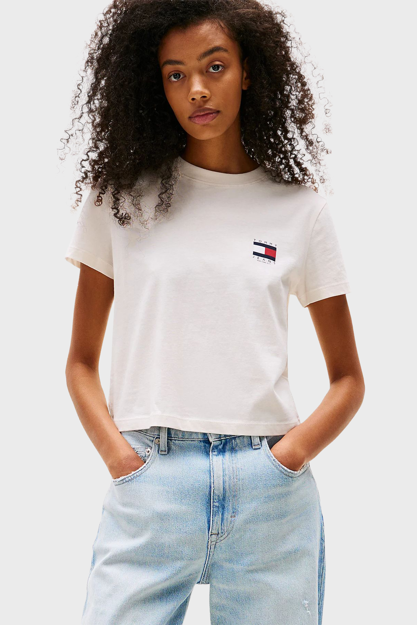 Женская белая футболка TOMMY US FLAG Белый L Tommy Jeans DW0DW21423 Женская белая футболка TOMMY US FLAG Белый L Tommy Jeans DW0DW21423