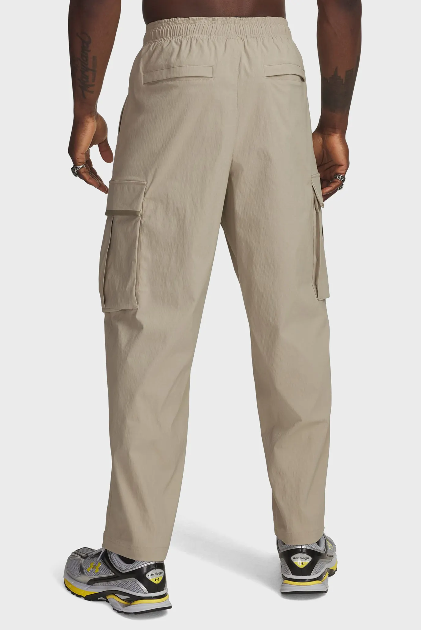 Чоловічі бежеві спортивні штани UA UNSTPBLE TXTR WOVEN CARGO 3