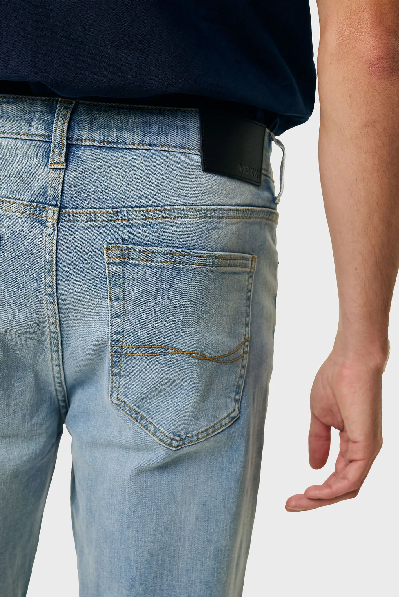 Мужские голубые джинсы JIM Jeans mid waist / tapered leg 4