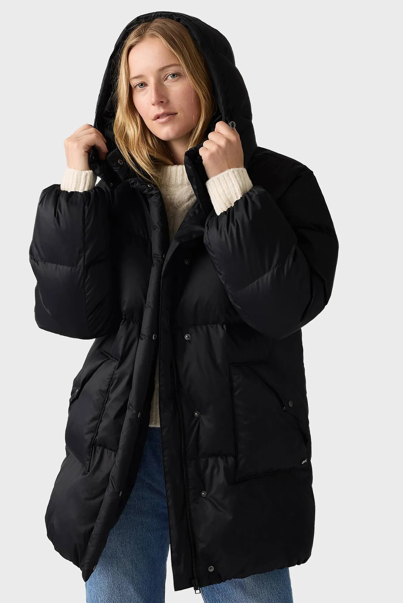 Жіноча чорна куртка 5