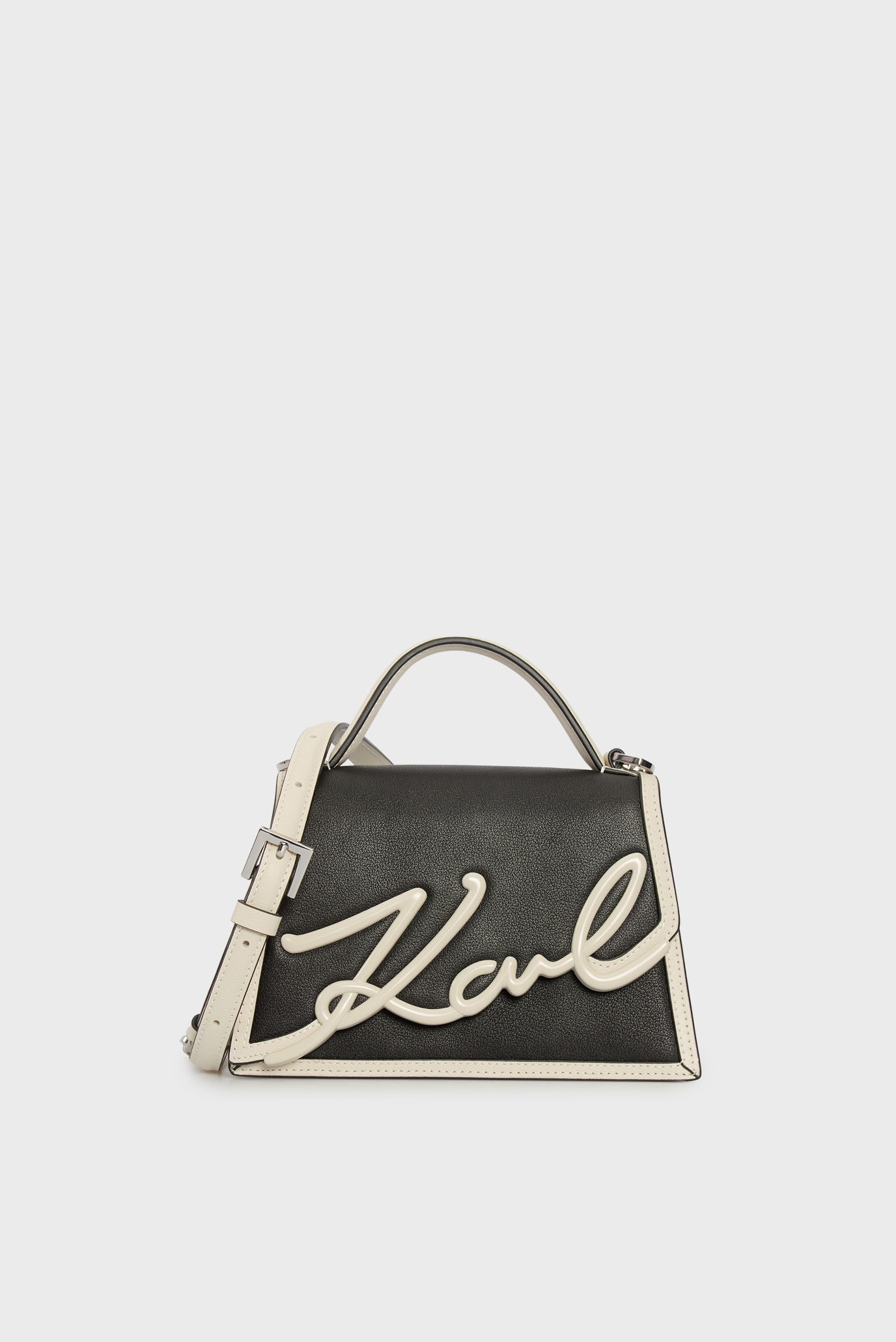 Женская черная кожаная сумка signature 2.0 Черный ONESIZE Karl Lagerfeld A1W30224 Женская черная кожаная сумка signature 2.0 Черный ONESIZE Karl Lagerfeld A1W30224