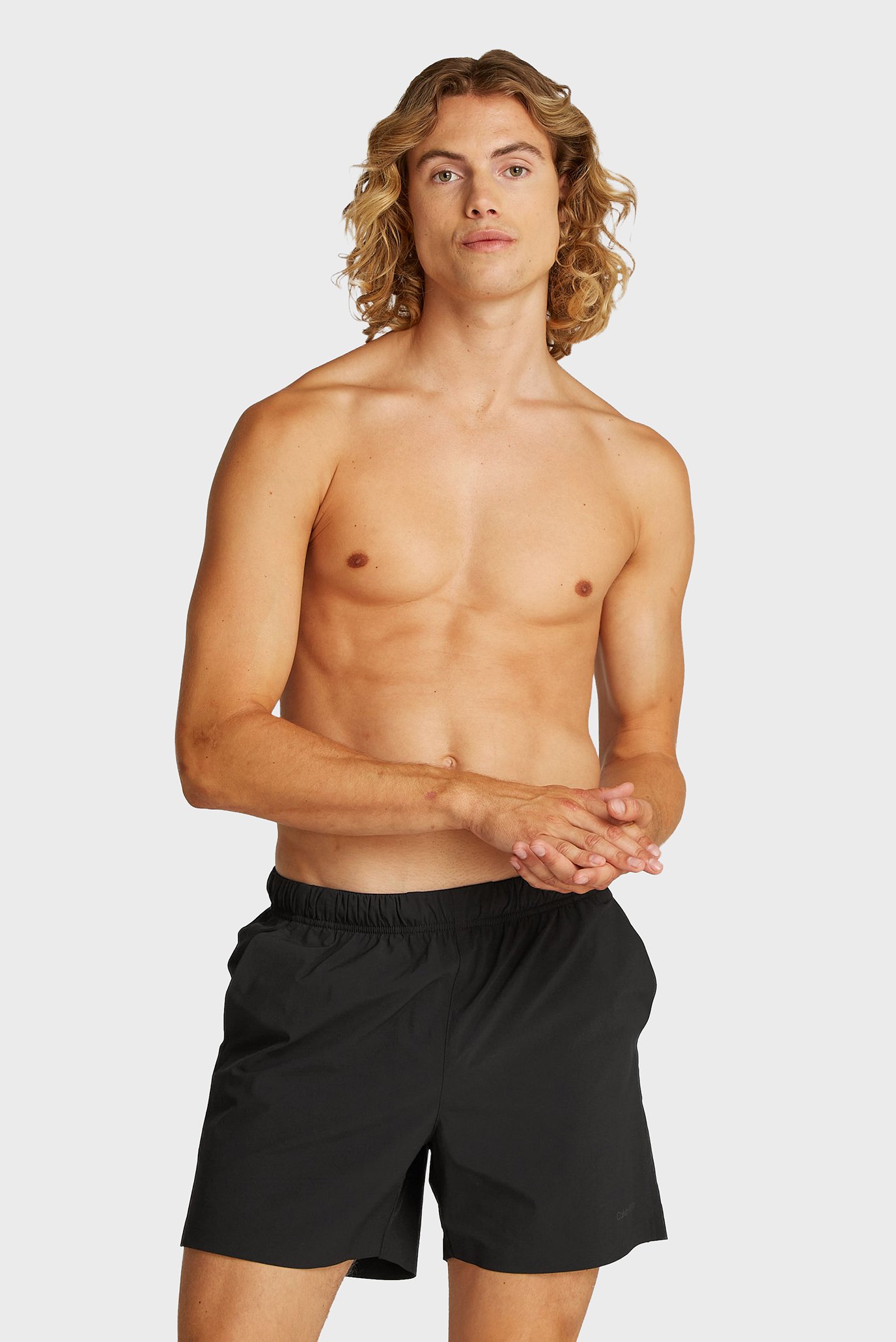 Мужские черные плавательные шорты Черный XXL Calvin Klein KM0KM01118 Мужские черные плавательные шорты Черный XXL Calvin Klein KM0KM01118