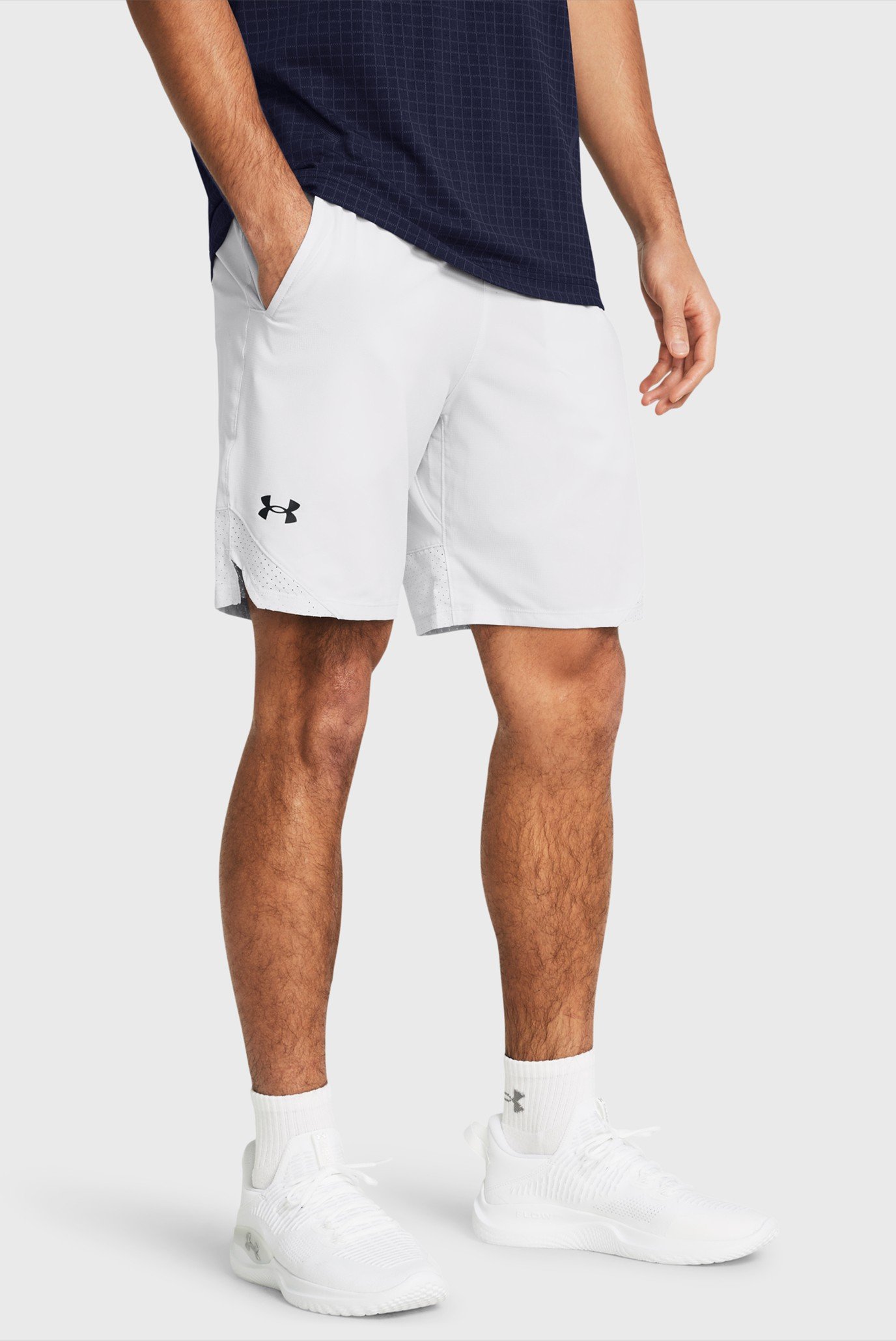 Мужские светло-серые шорты UA Vanish Woven 8in Shorts 1