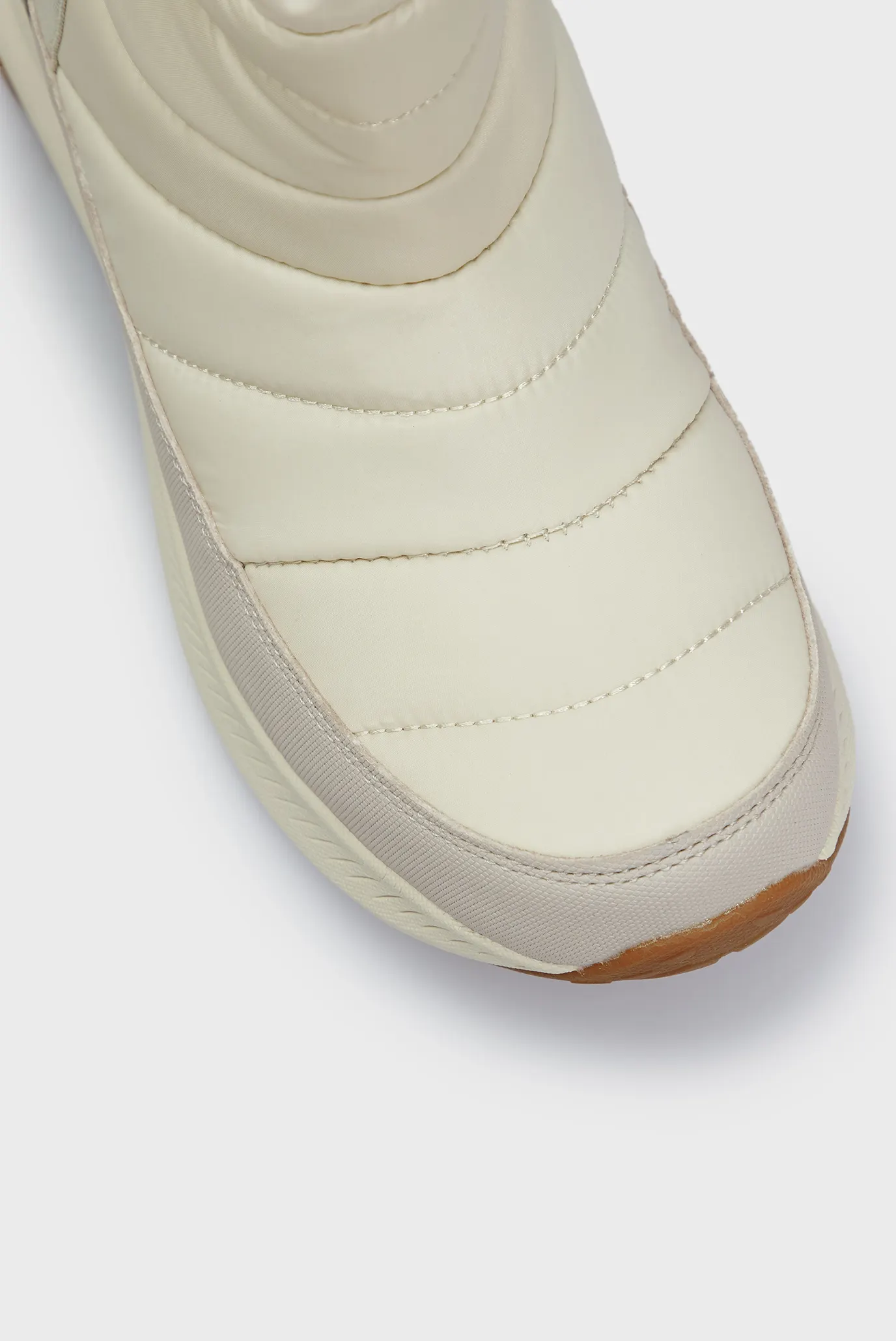 Женские белые дутики 5