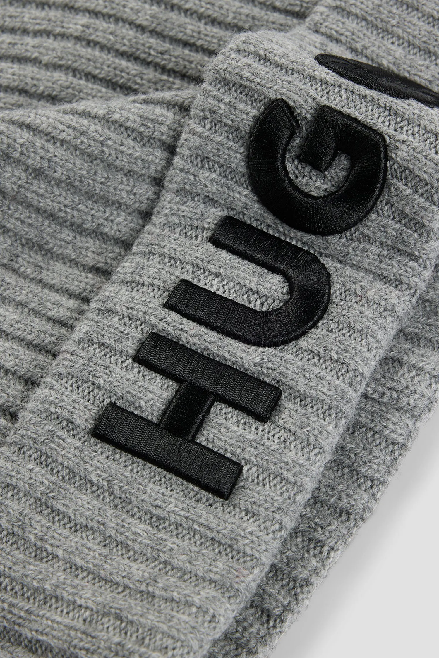Чоловіча сіра вовняна шапка 3