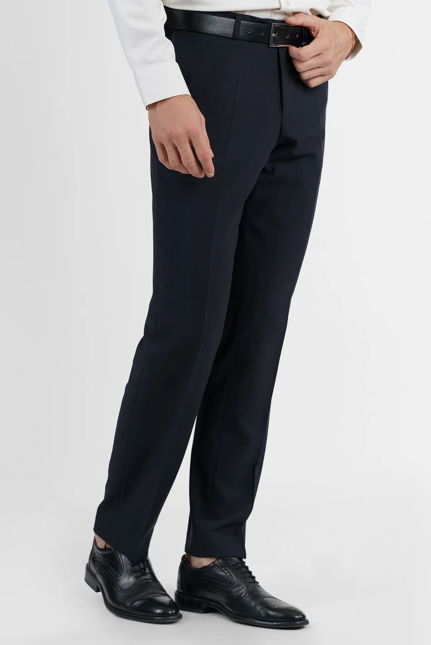 Чоловічий чорний костюм 6