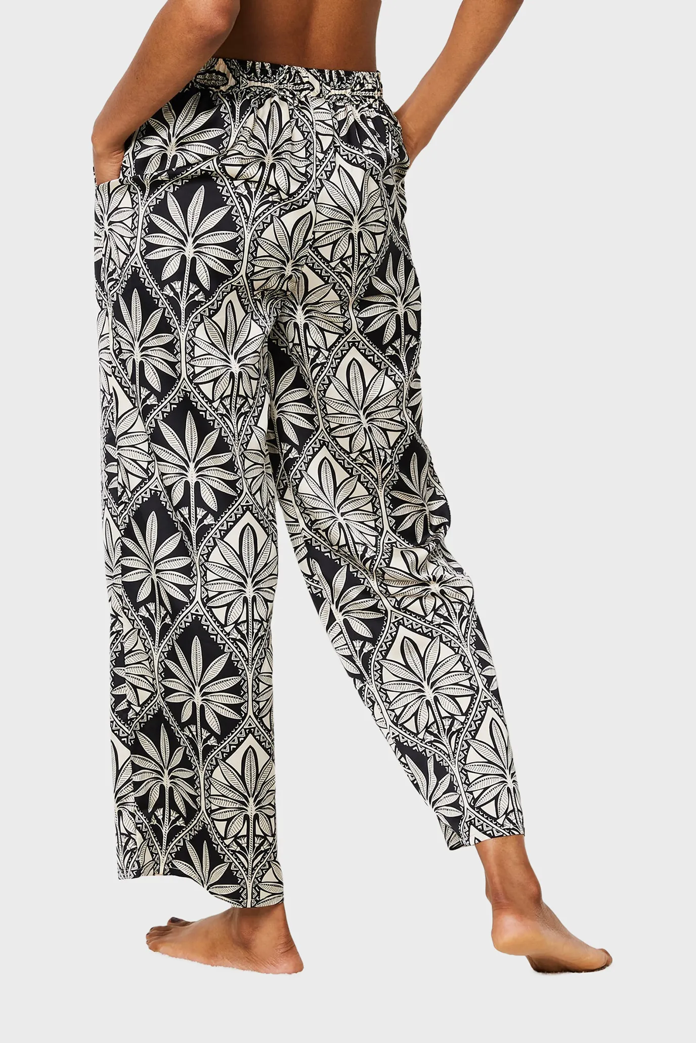 Жіночі брюки з візерунком SILAN 3