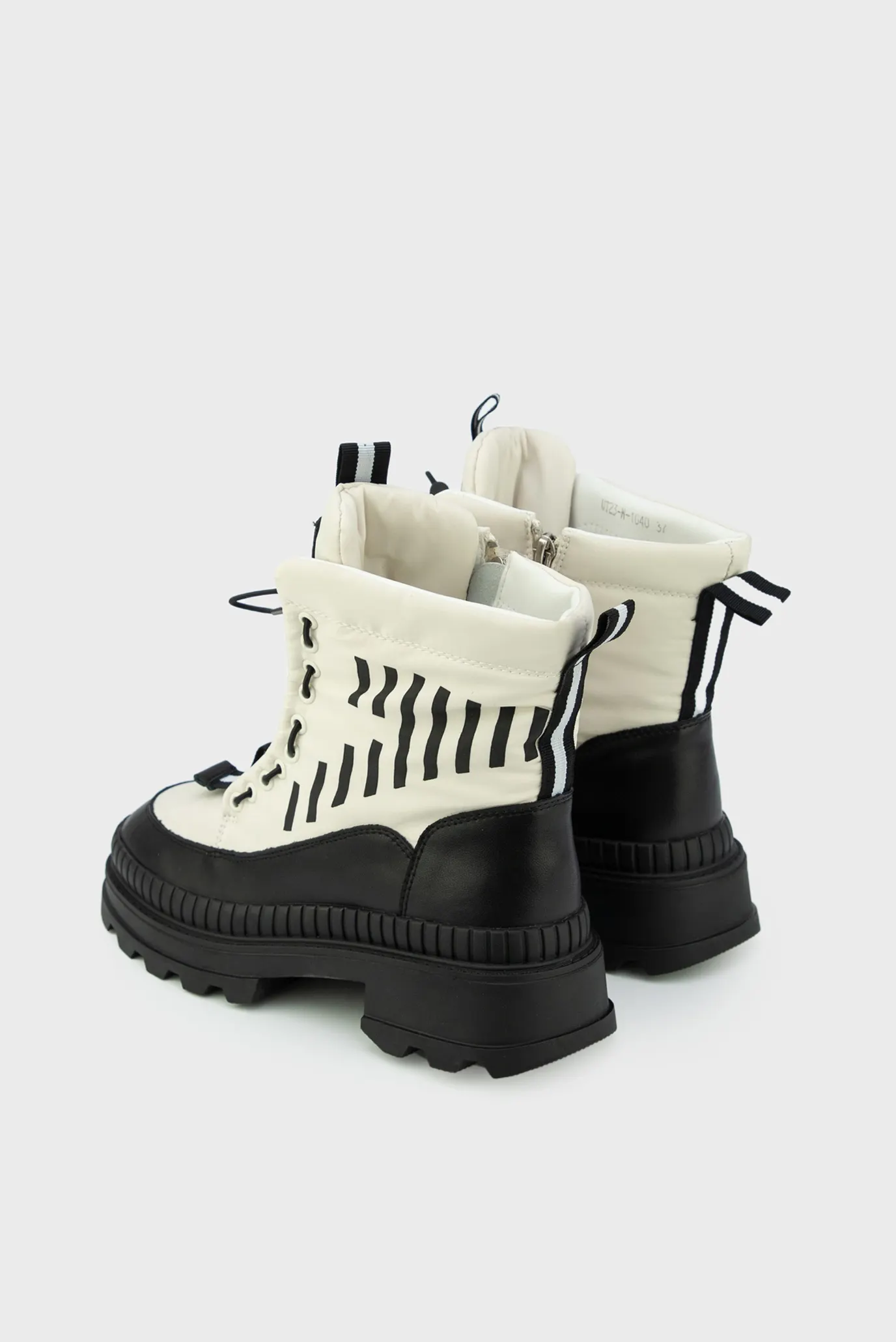 Жіночі білі черевики 4