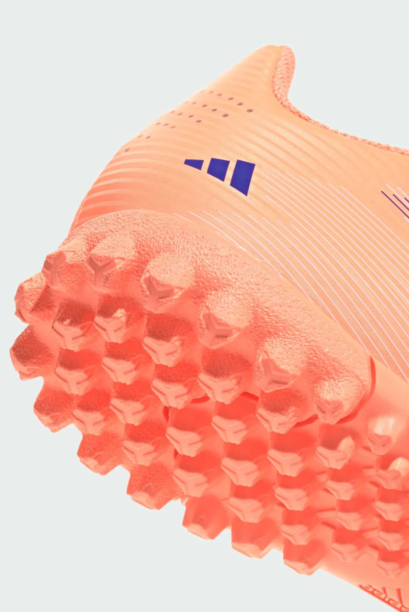 Дитячі помаранчеві сороконіжки F50 Club Turf Kids 9