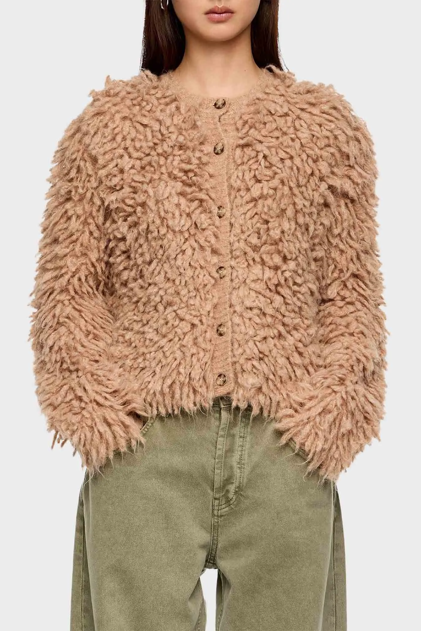 Женский бежевый шерстяной кардиган 1