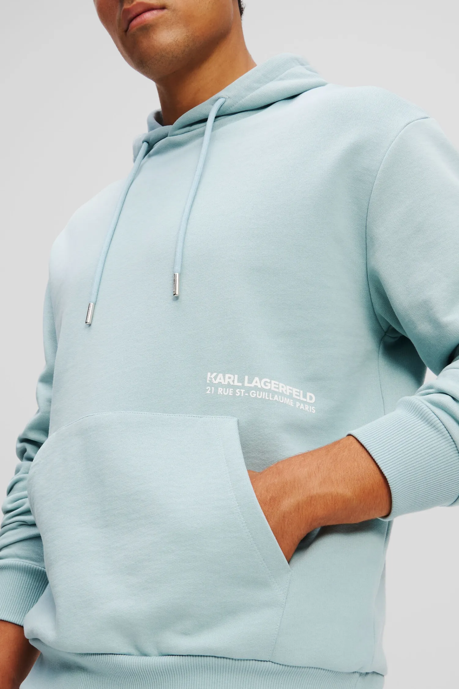 Чоловіче блакитне худі 2