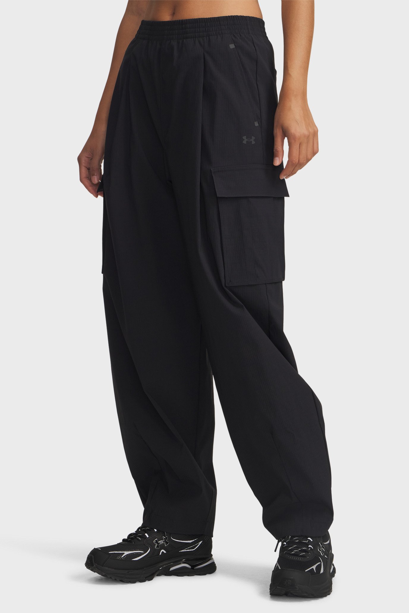 Женские черные спортивные брюки UA Unstoppable Rstop Cargo Черный XS Under Armour 6007025-001 Женские черные спортивные брюки UA Unstoppable Rstop Cargo Черный XS Under Armour 6007025-001