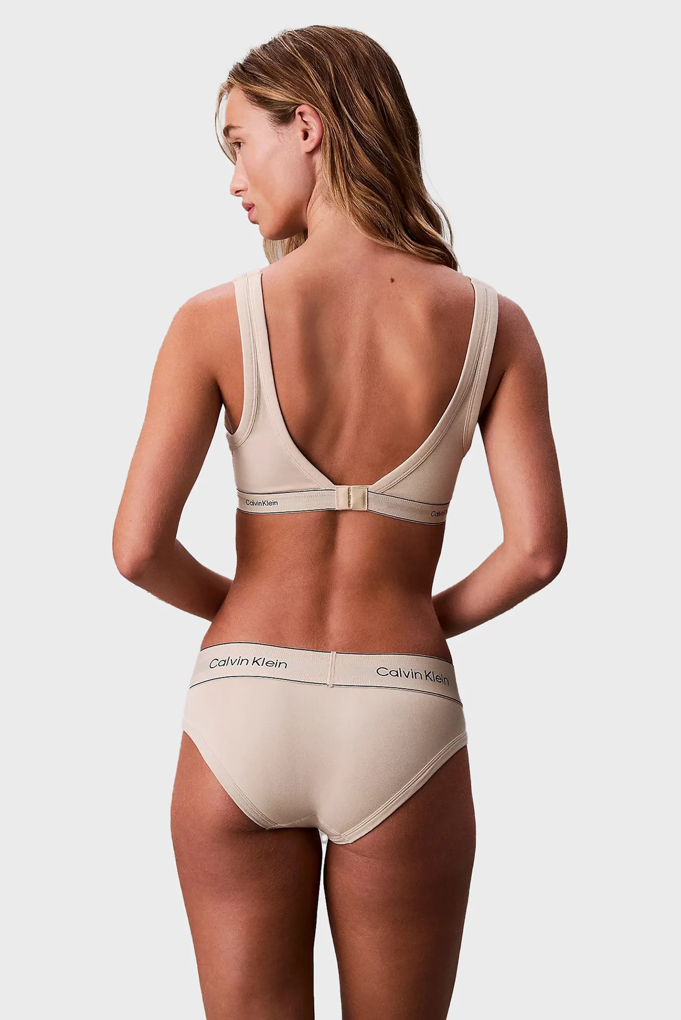 Женские бежевые трусики BIKINI 3