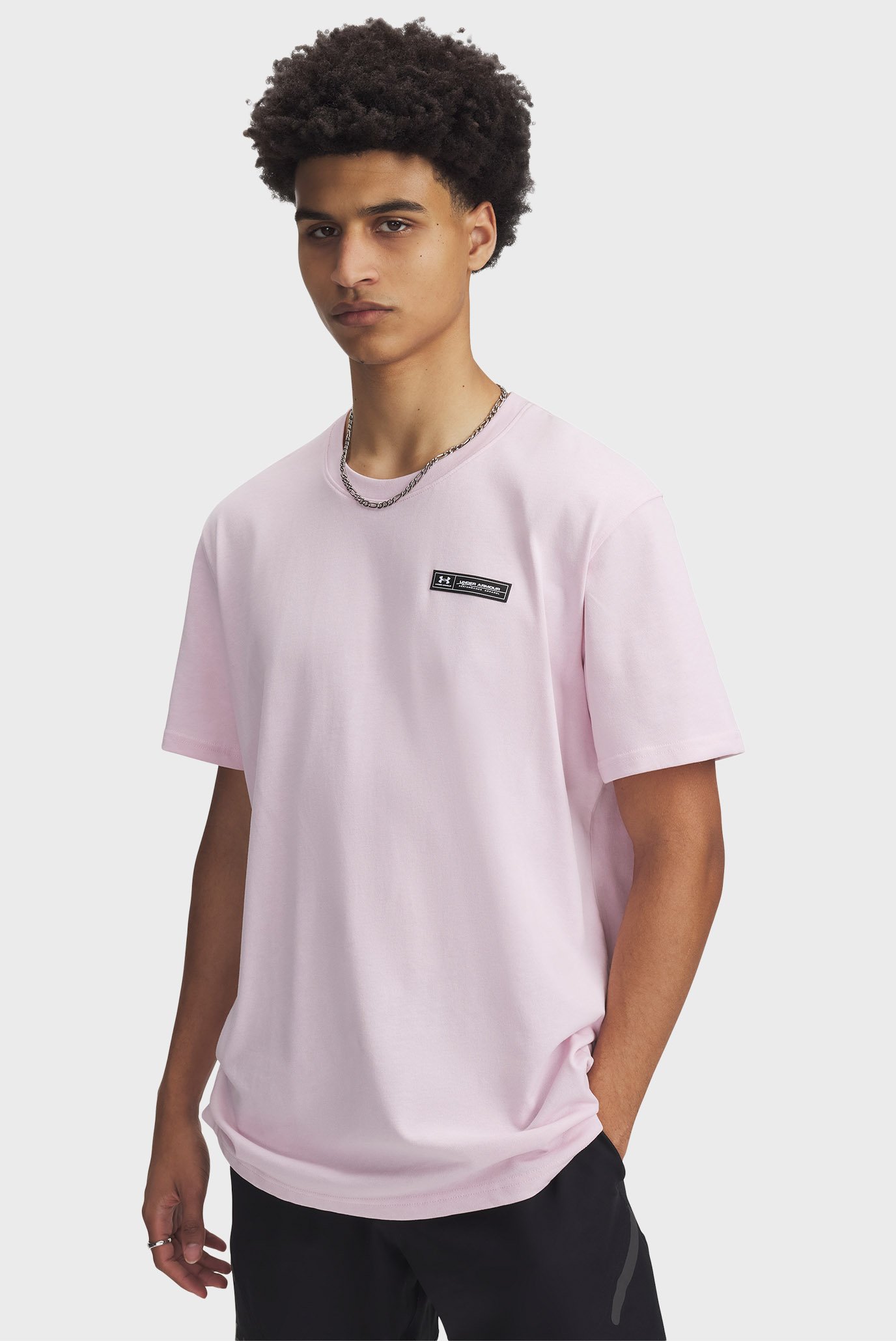 Мужская розовая футболка UA HW ARMOUR LABEL SS Розовый M Under Armour 1382831-647 Мужская розовая футболка UA HW ARMOUR LABEL SS Розовый M Under Armour 1382831-647