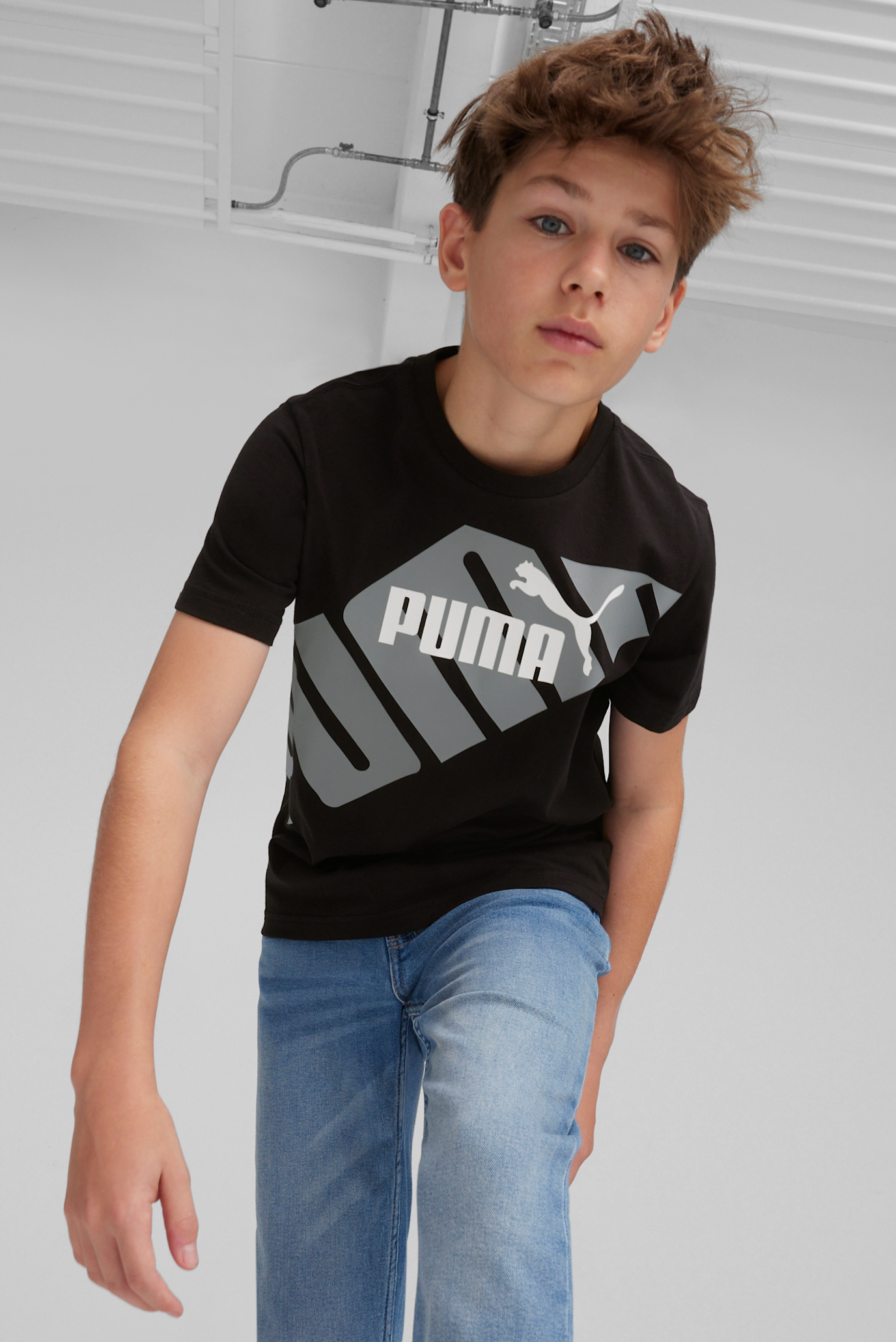 Детская черная футболка PUMA POWER Youth Graphic Tee 1