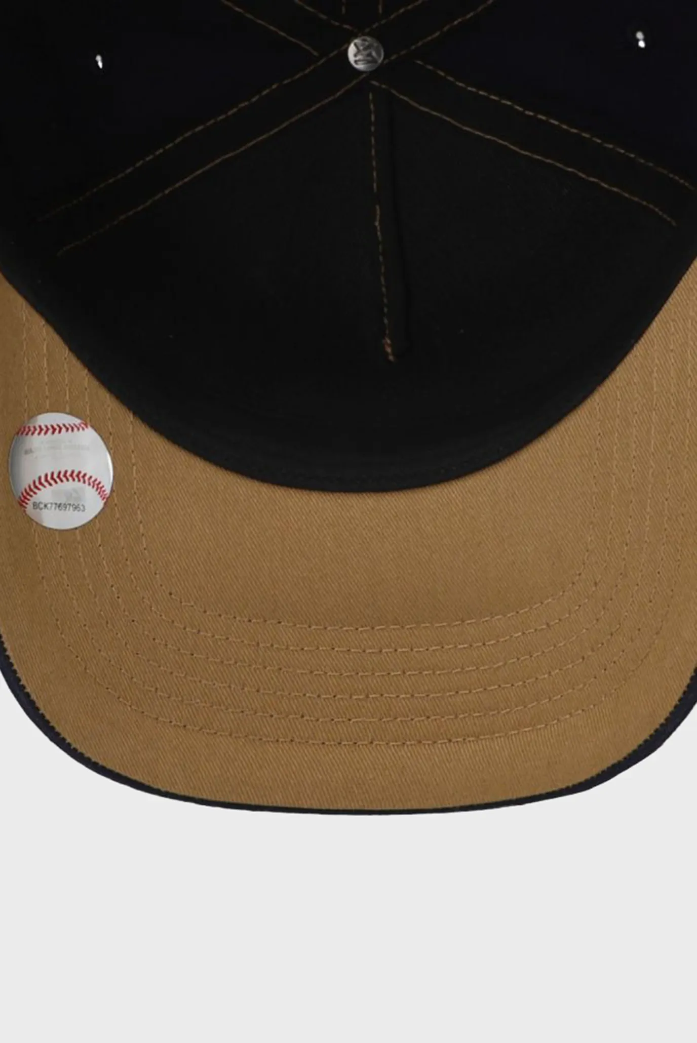 Темно-синяя кепка NEW YORK YANKEES CONTRAST STIT 3