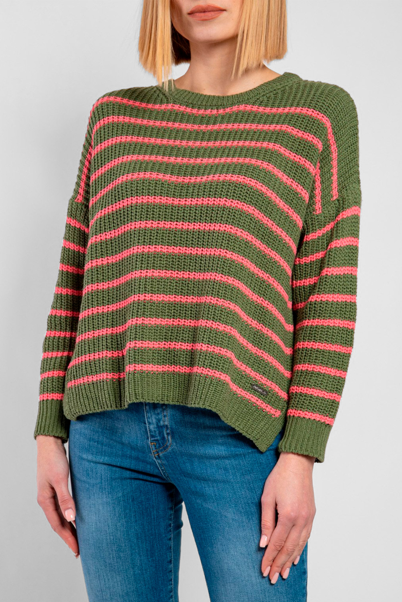 Женский зеленый свитер в полоску 1