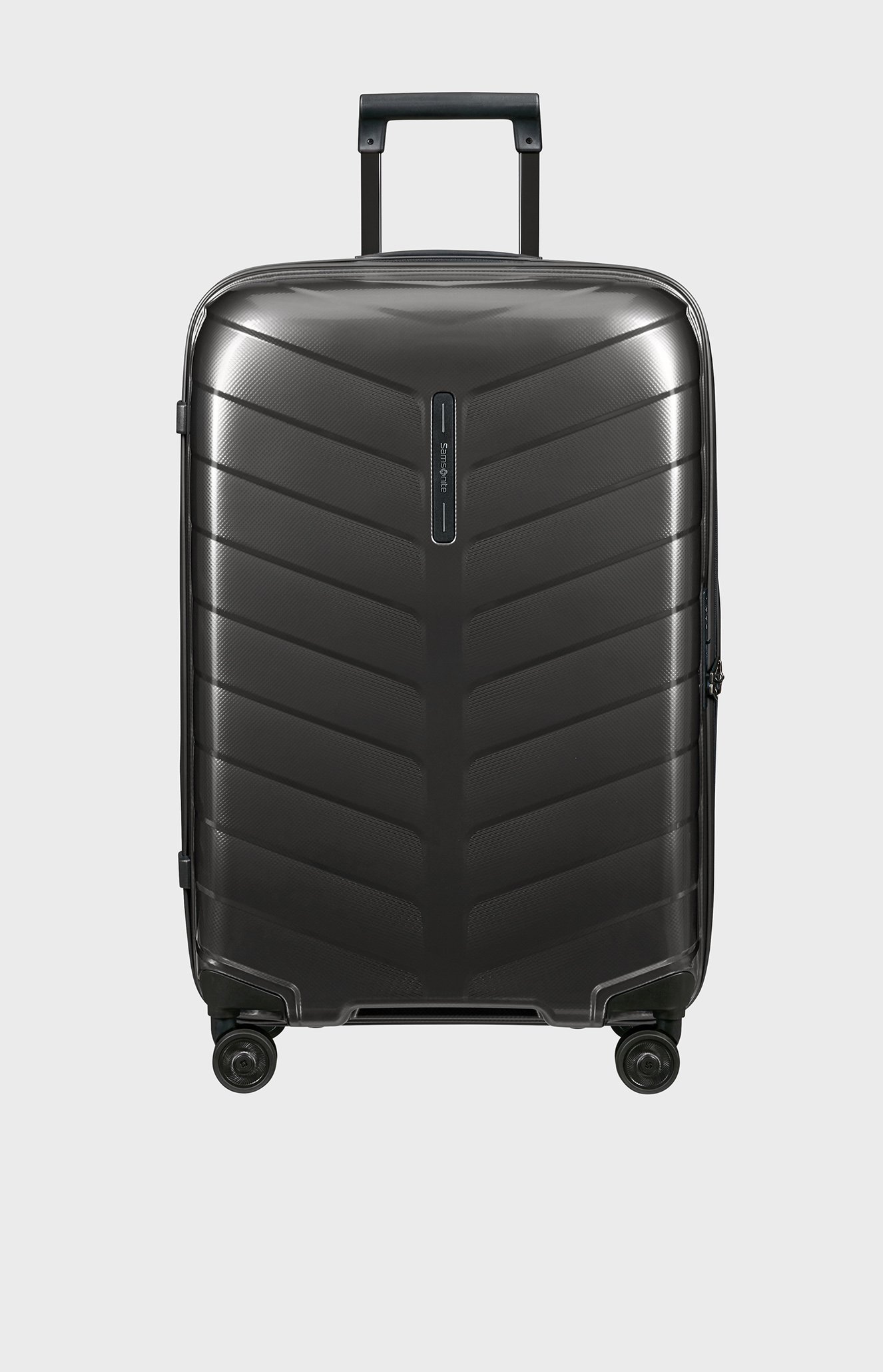 Черный чемодан 69 см ATTRIX 1
