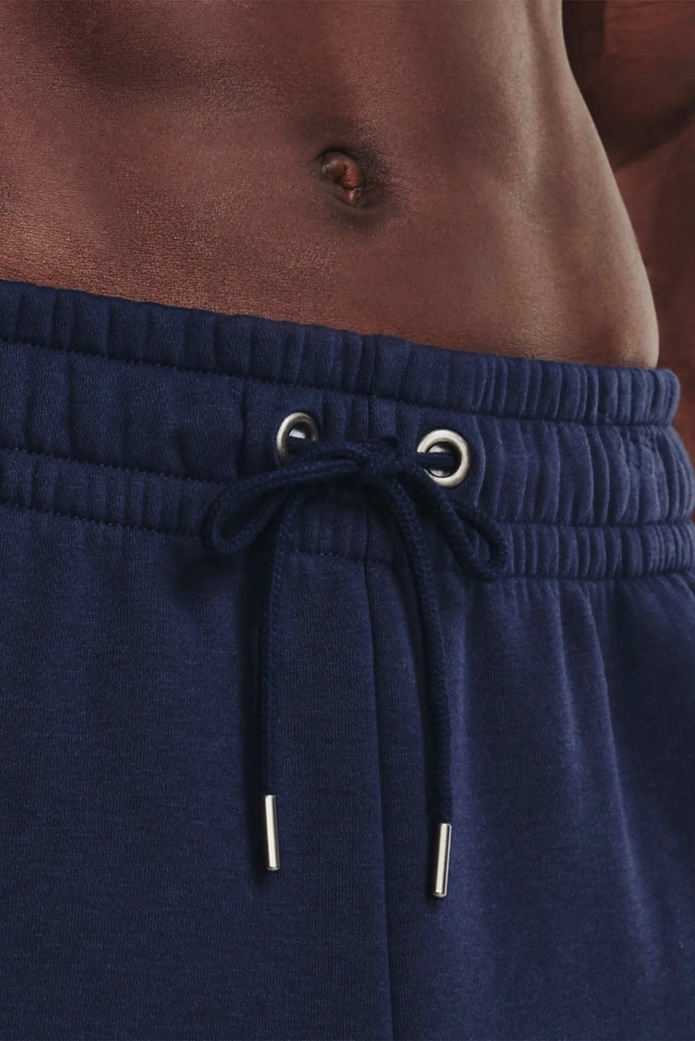 Чоловічі темно-сині спортивні штани UA Essential Fleece Jogger 4