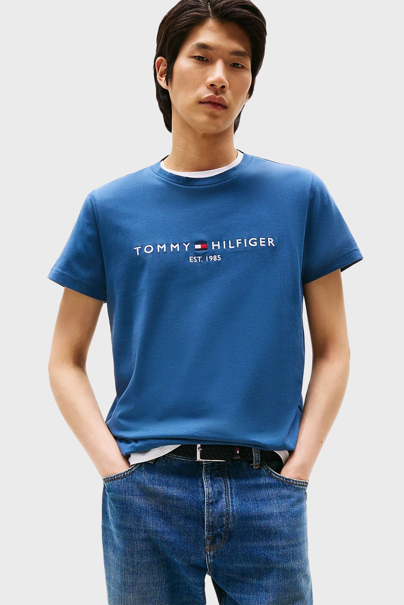 Мужская синяя футболка TOMMY LOGO Синий S Tommy Hilfiger MW0MW11797 Мужская синяя футболка TOMMY LOGO Синий S Tommy Hilfiger MW0MW11797