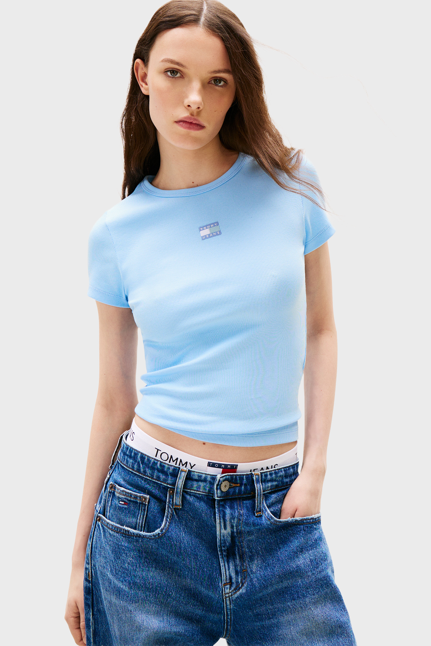 Женская голубая футболка TJW SLIM BADGE RIB Голубой S Tommy Jeans DW0DW17881 Женская голубая футболка TJW SLIM BADGE RIB Голубой S Tommy Jeans DW0DW17881