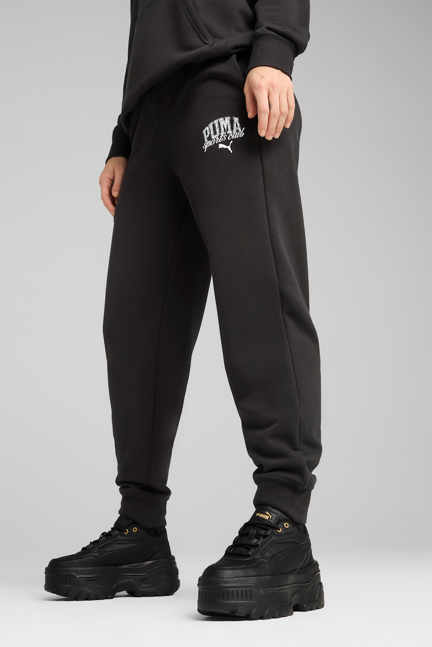 Жіночі чорні спортивні штани PUMA CLASS Comfort Sweatpants Women 1