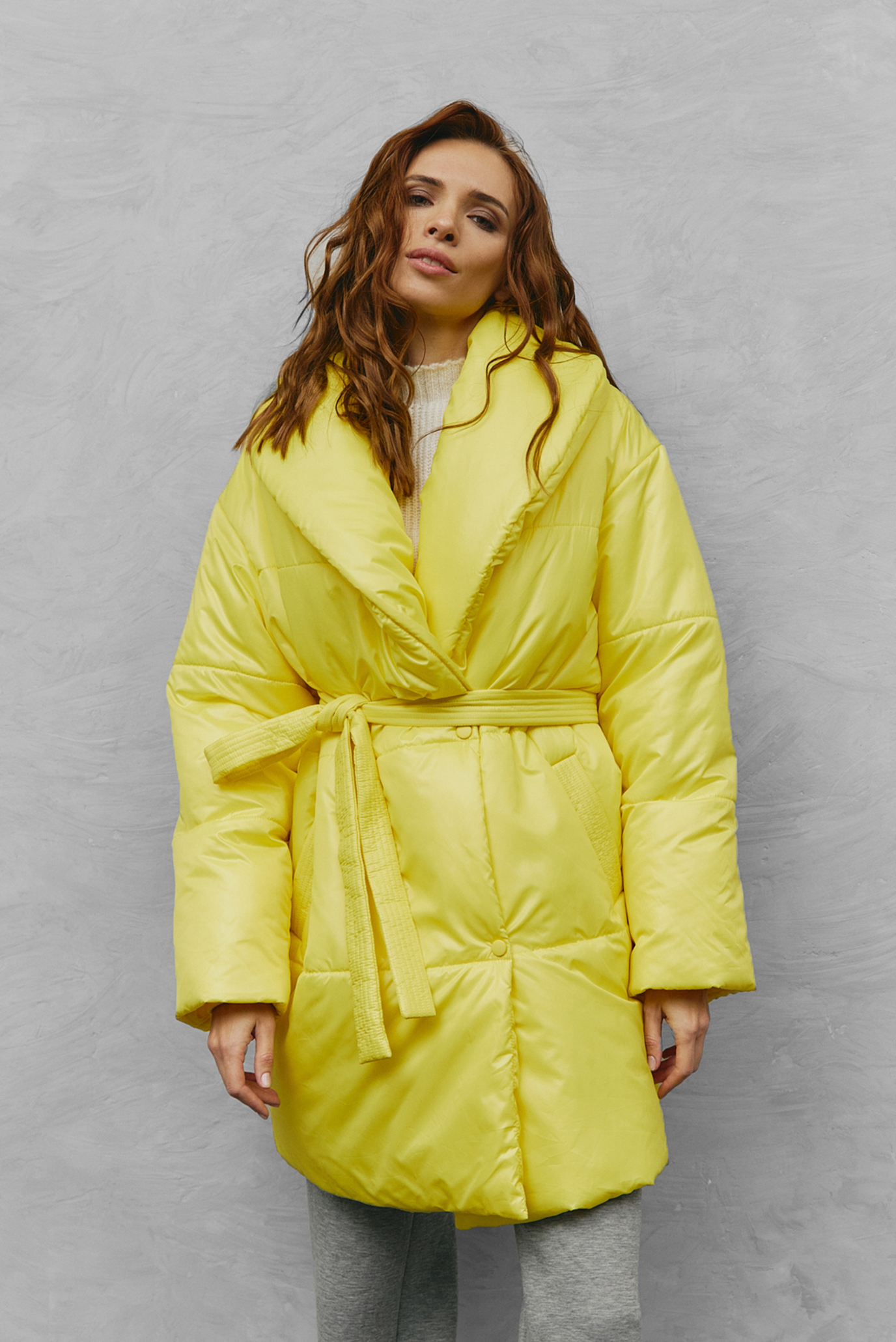 Жіноча жовта куртка 1
