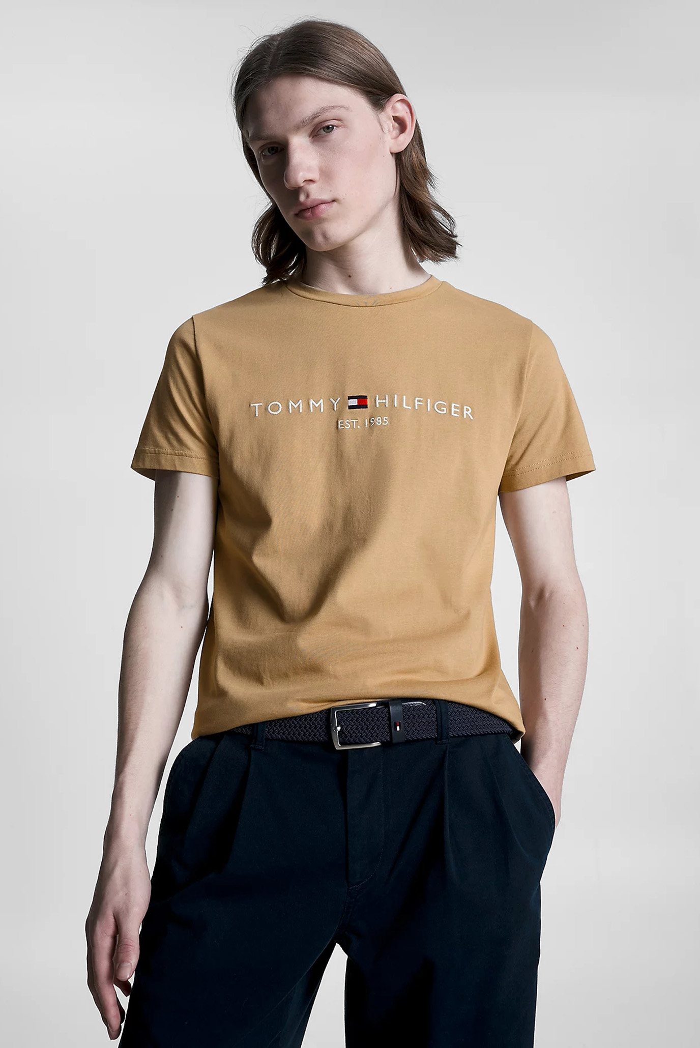 Мужская бежевая футболка TOMMY LOGO TEE 1