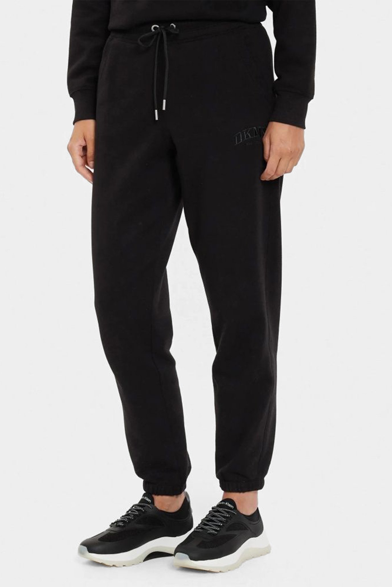 Женские черные спортивные брюки Черный M DKNY DP4P3471 Женские черные спортивные брюки Черный M DKNY DP4P3471