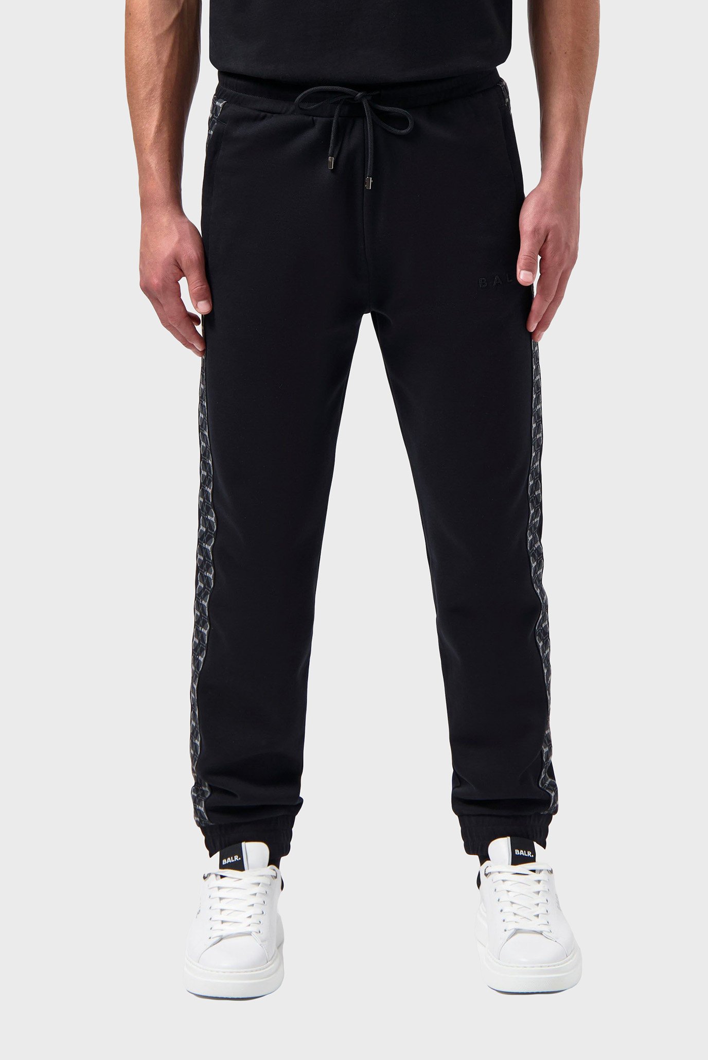 Чоловічі чорні джогери Monogram Tape Regular Fit Track Pants 1