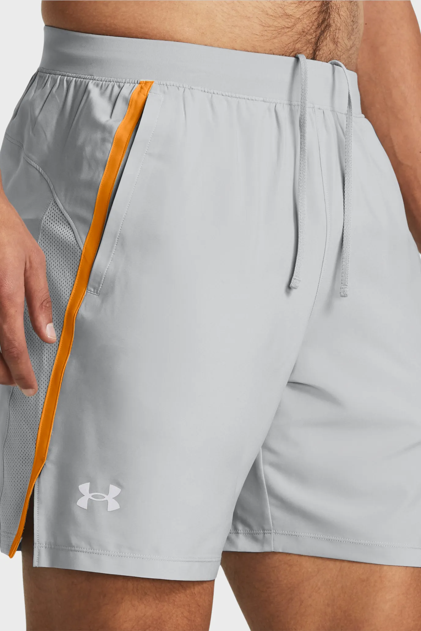 Чоловічі сірі шорти UA LAUNCH 7'' SHORTS 4