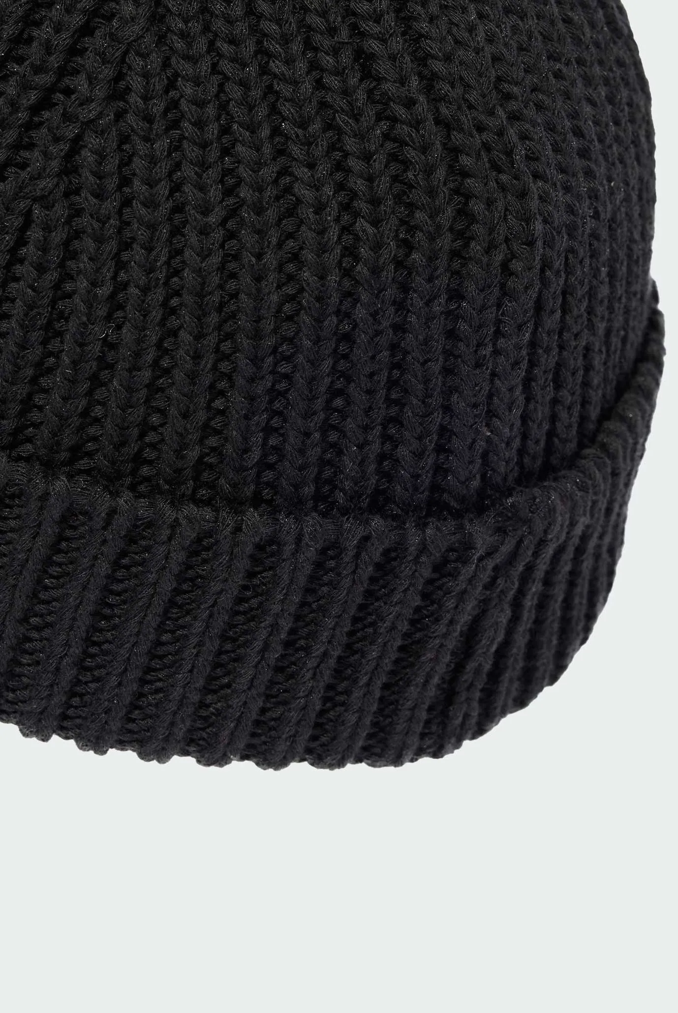 Чорна шапка Fisherman Short 4