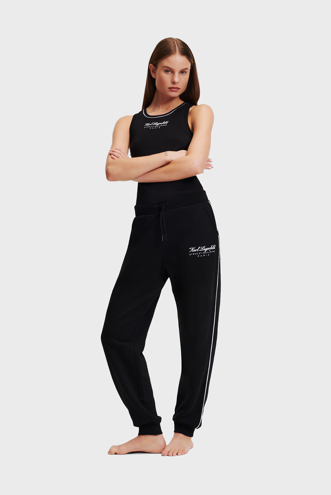 Женские черные брюки HOTEL KARL SWEATPANTS 1