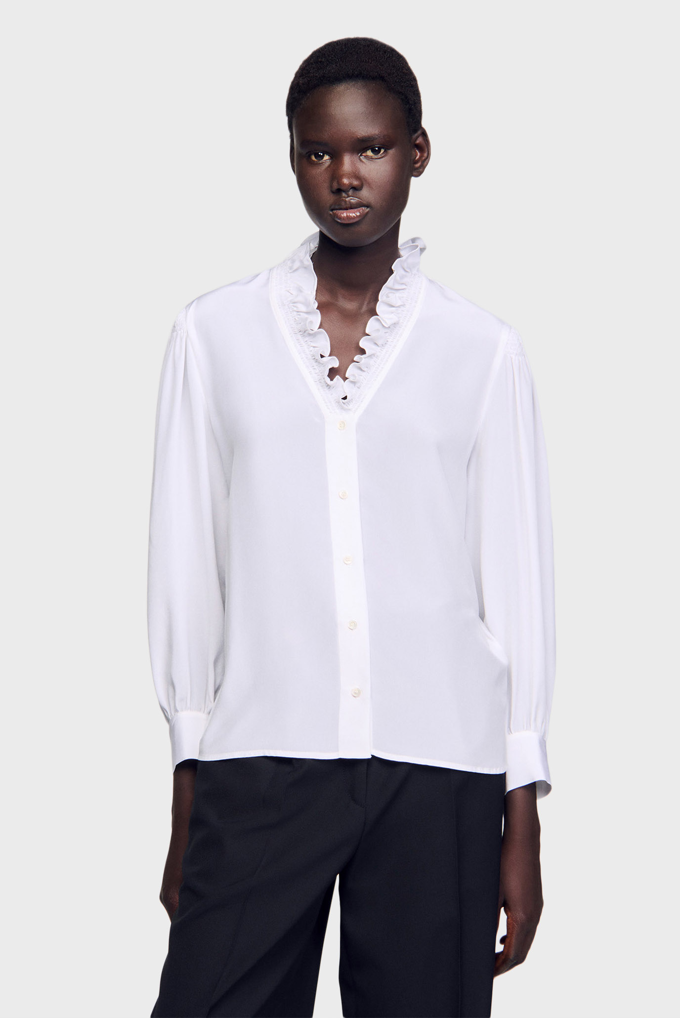 Женская белая шелковая блуза Белый XS Sandro SFPCM01233_white Женская белая шелковая блуза Белый XS Sandro SFPCM01233_white