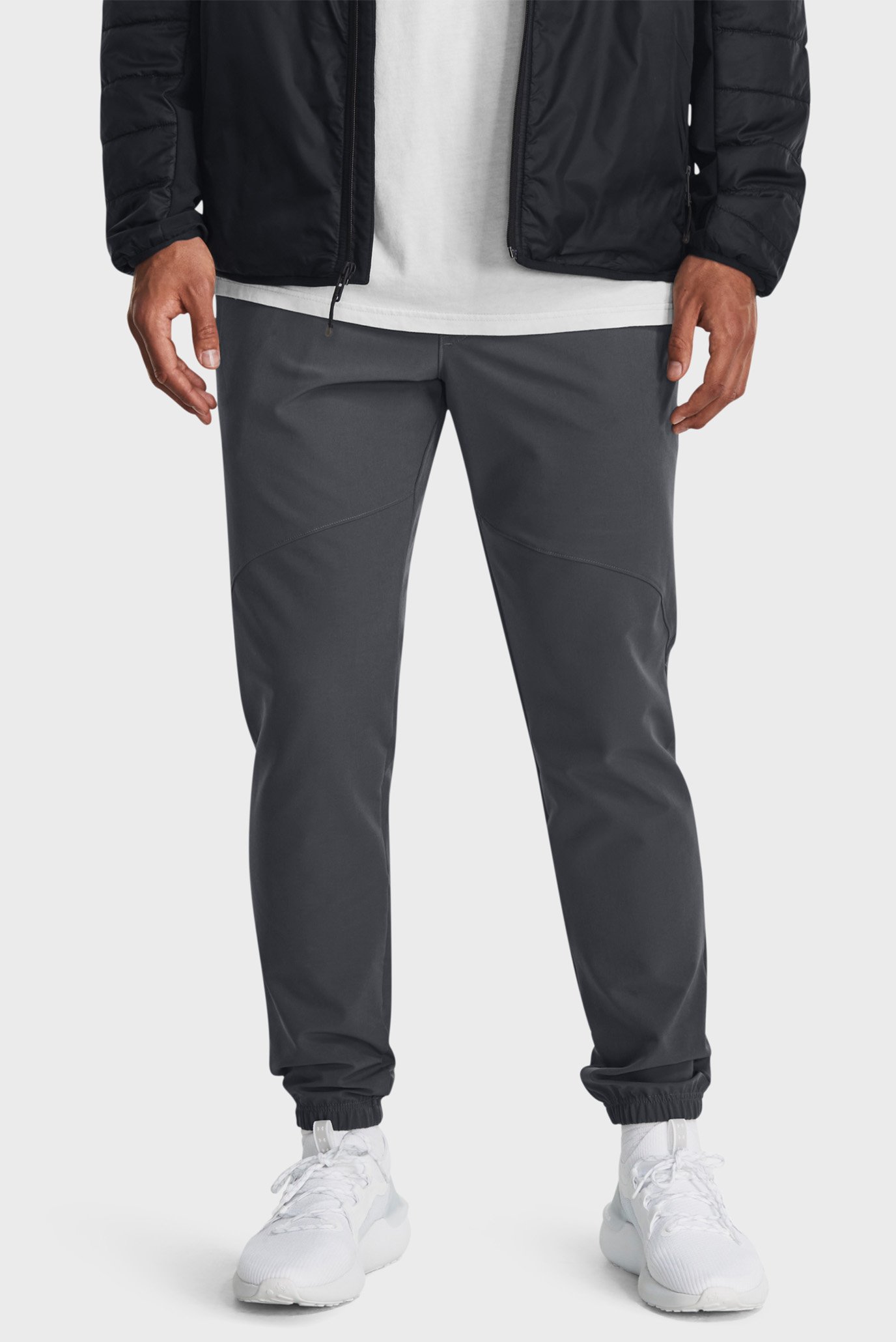 Чоловічі сірі спортивні штани UA Stretch Woven CW Jogger 1
