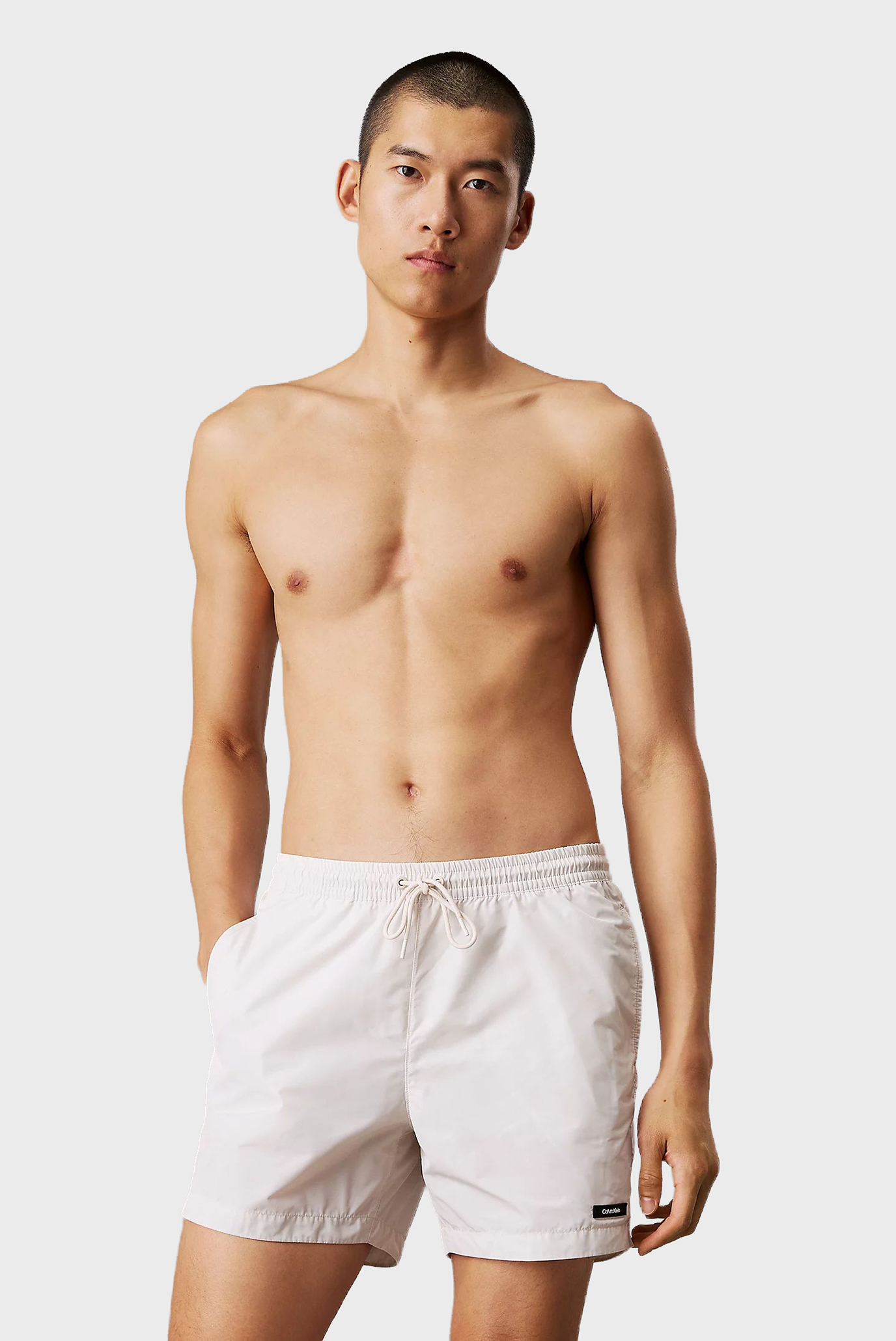 Мужские светло-серые плавательные шорты MEDIUM DRAWSTRING Серый M Calvin Klein KM0KM01111 Мужские светло-серые плавательные шорты MEDIUM DRAWSTRING Серый M Calvin Klein KM0KM01111