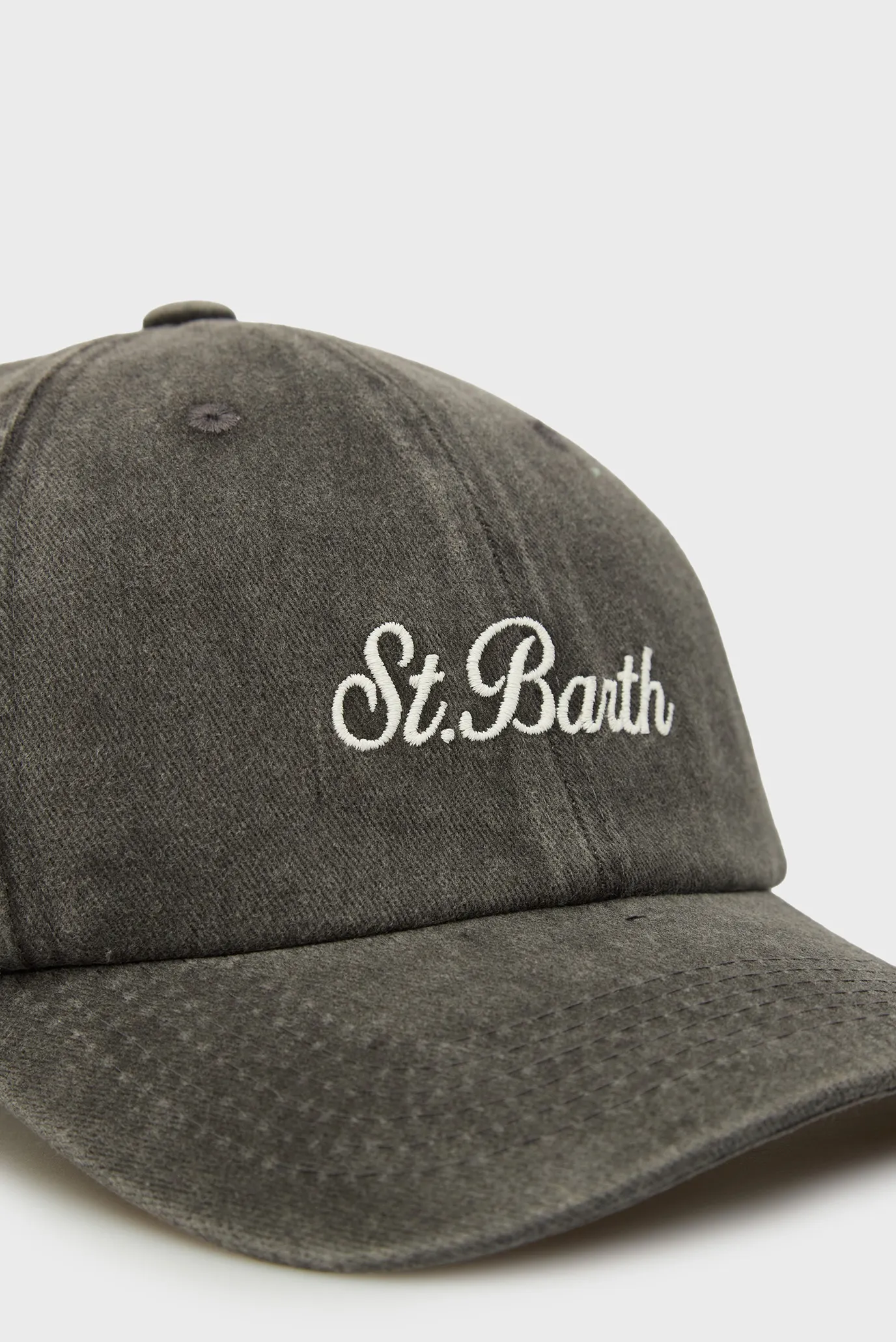 Темно-серая кепка DAVIS N 3