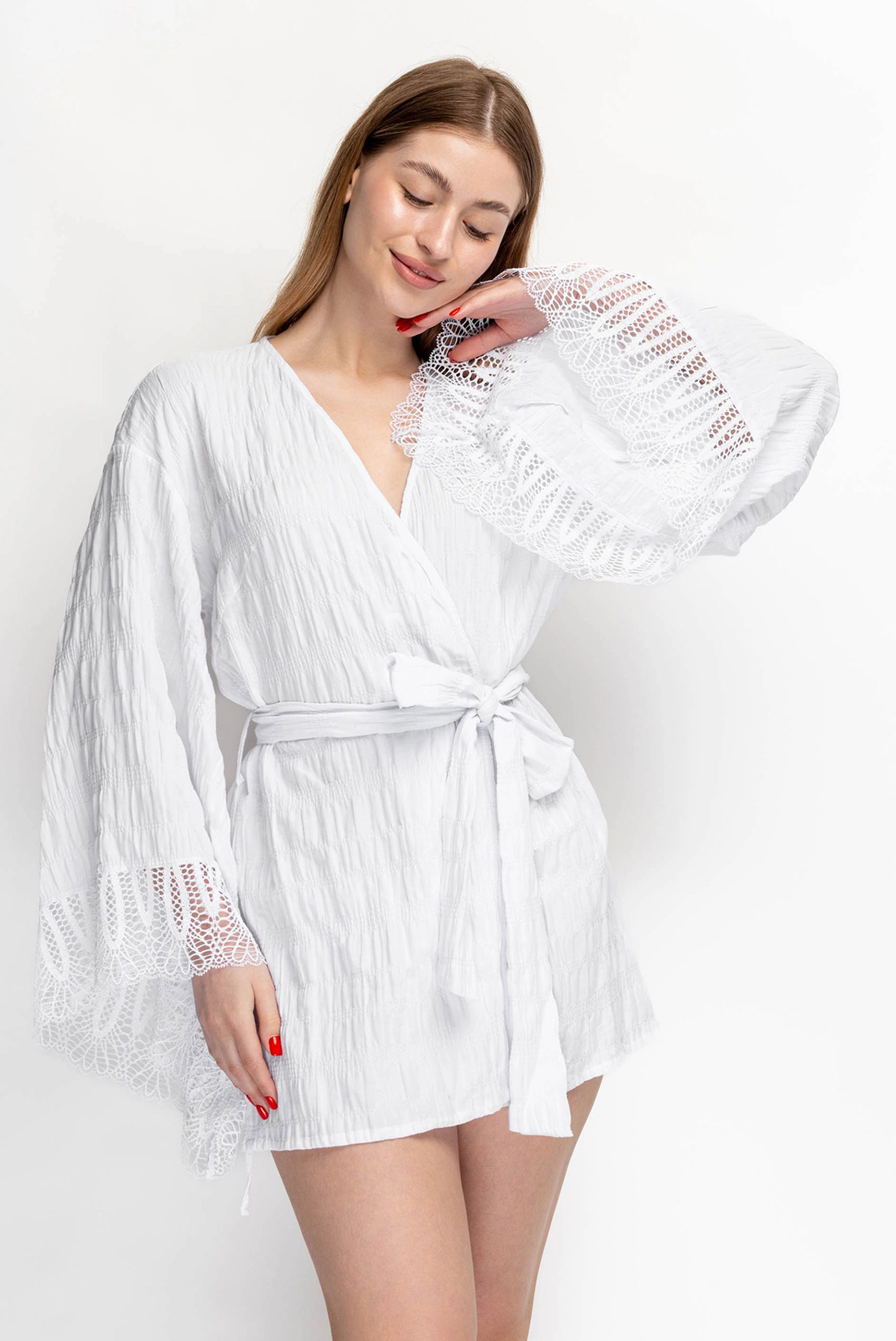 Женский белый халат Anabel Arto 943-710 — MD-Fashion